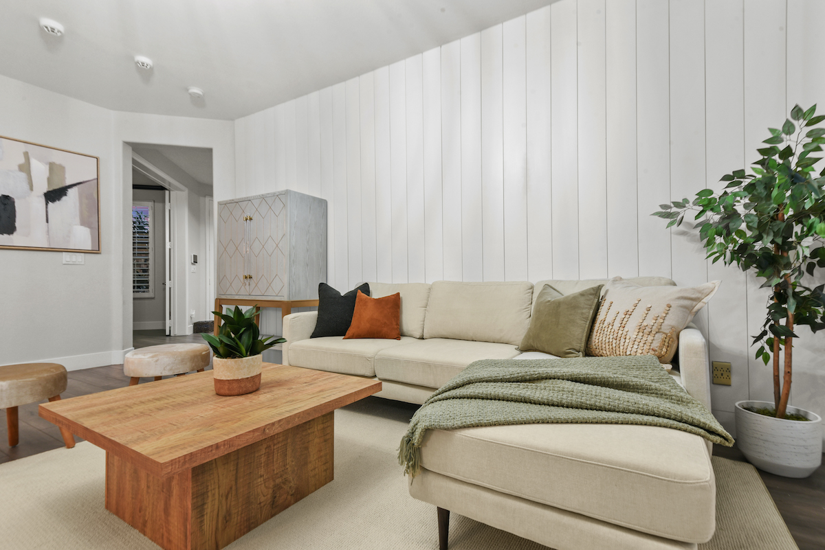 Case Studies 17 | Luxury Home Staging & Design in Las Vegas Modern living area with luxe vibe enhances Las Vegas home staging appeal. | Utopia Luxury Home Staging & Design