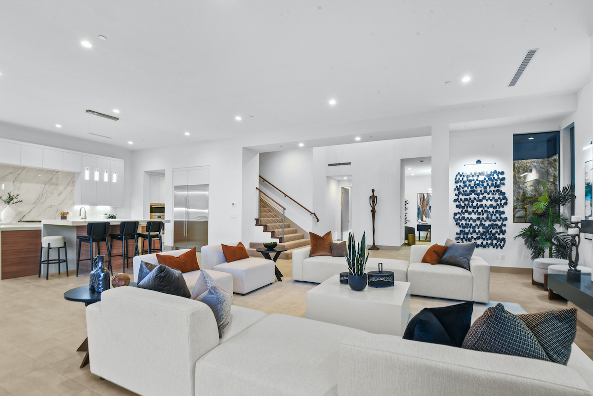 Professional Las Vegas home staging luxury living room with open floor plan that realtors recommend